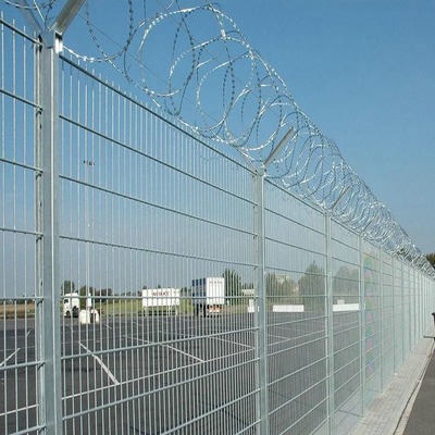 四川護欄網(wǎng)生產(chǎn)廠家監(jiān)獄護欄網(wǎng)機場護欄網(wǎng)刀片刺繩隔離網(wǎng)