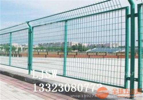 銅陵框架護(hù)欄網(wǎng)廠家供應(yīng) 銅陵框架護(hù)欄網(wǎng)產(chǎn)品結(jié)構(gòu) 框架護(hù)欄網(wǎng)產(chǎn)品價格